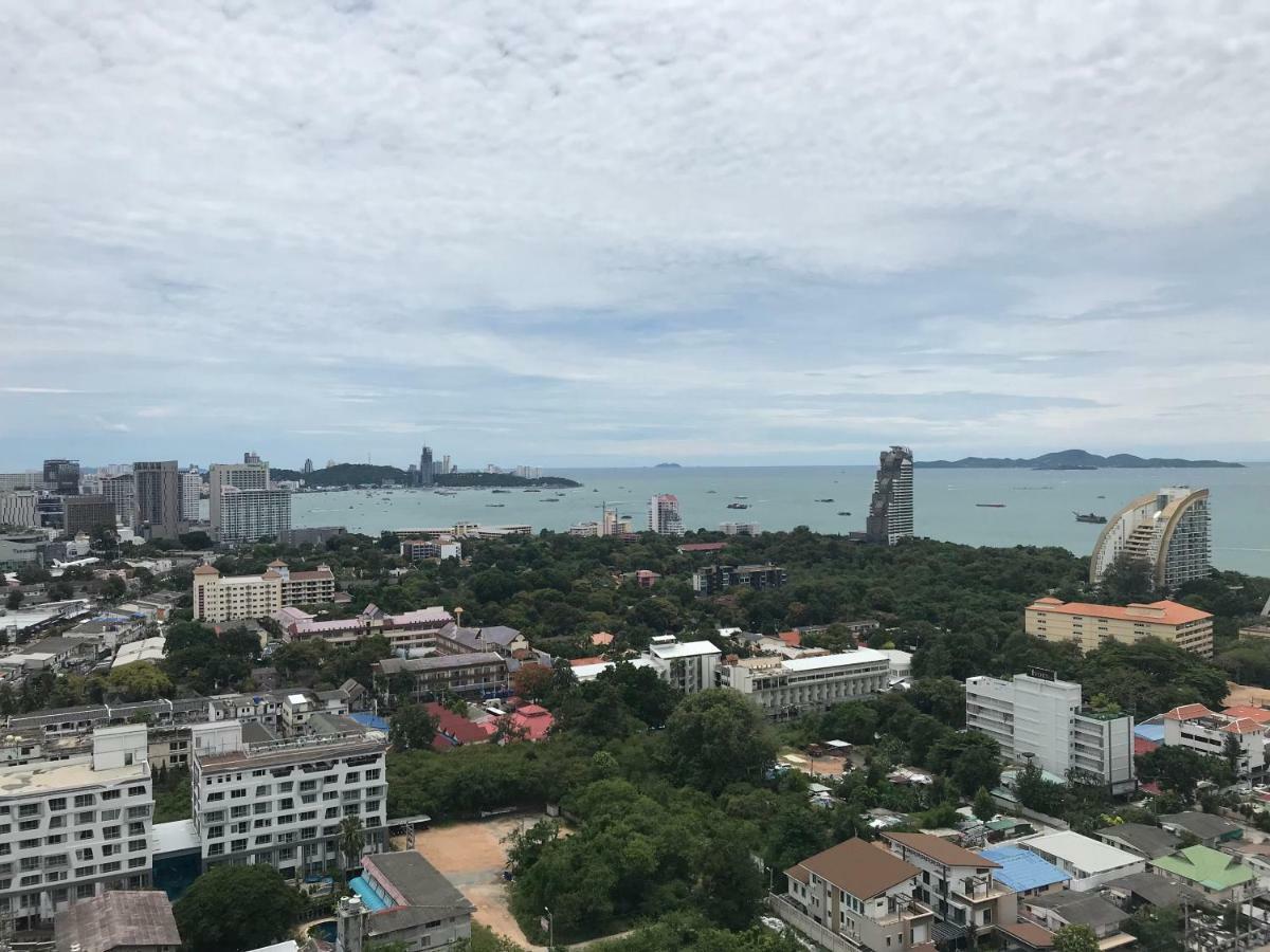 Lumpini Ville Wong Amat Beach Pattaya Luaran gambar